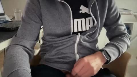 wet_adidasboy online show from 10-29-25, 09:22