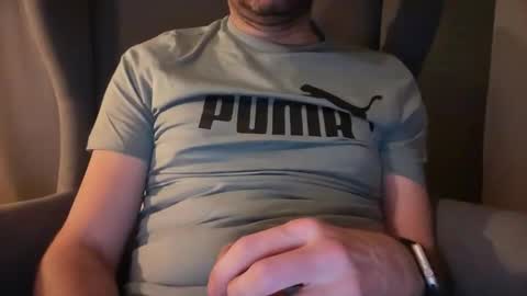 wet_adidasboy online show from 11-05-25, 09:26