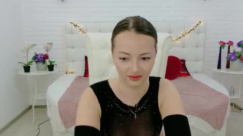 Dakota online show from 05-24-26, 04:06