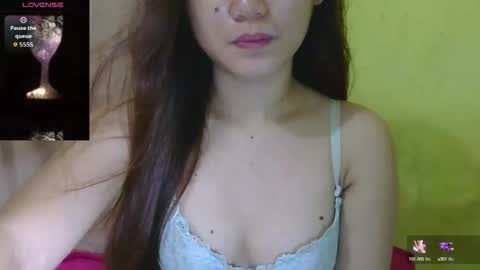 Snapshot of wet_hornypussy chatting on 10-15-25, 03:23 wet hornypussy online show from 10-15-25, 03:23