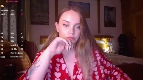 Lana online show from 06-23-26, 08:18