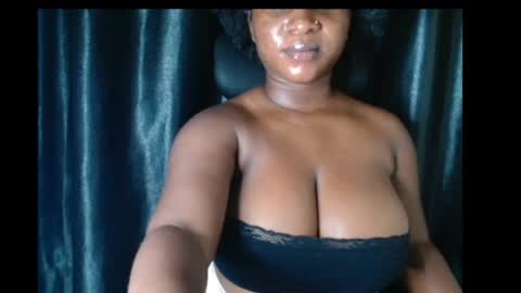 Sonia online show from 06-17-26, 04:15