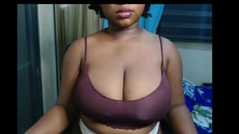Sonia online show from 07-04-26, 04:40
