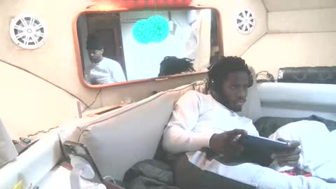 Snapshot of wetdreamsz101 chatting on 12-05-25, 09:51 wetdreamz101 online show from 12-05-25, 09:51