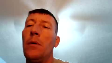 Snapshot of wetduck77777 chatting on 01-10-26, 10:50 wetduck77777 online show from 01-10-26, 10:50