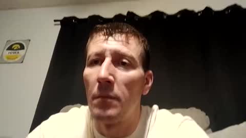 Snapshot of wetduck77777 chatting on 02-26-26, 04:11 wetduck77777 online show from 02-26-26, 04:11