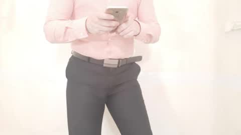 Snapshot of wetlook38 chatting on 06-19-26, 02:27 wetlook38 online show from 06-19-26, 02:27