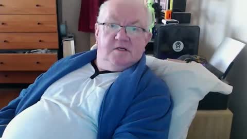 Wetroller online show from 05-30-26, 03:47