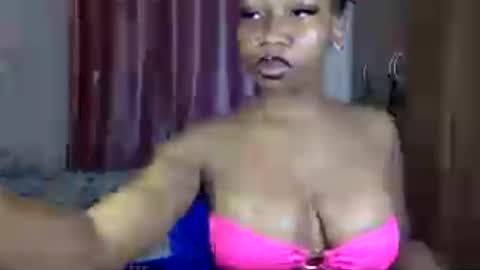 Snapshot of wetty523013 chatting on 07-09-26, 02:59 wetty523013 online show from 07-09-26, 02:59