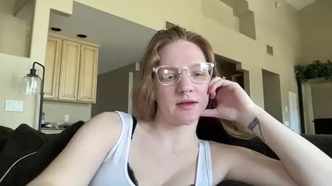 Snapshot of wh0remoanal chatting on 02-10-26, 08:13 Madasyn Rose online show from 02-10-26, 08:13