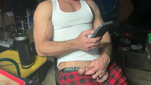 whackingmywilly online show from 12-16-25, 01:21