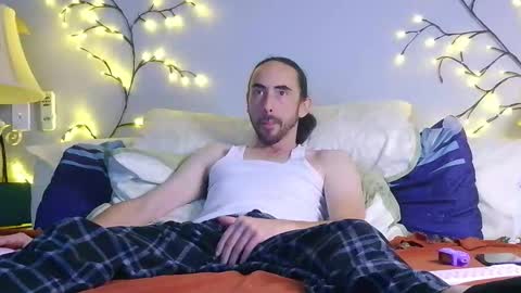 Whaler84 online show from 01-07-26, 04:20