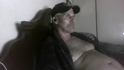 wheenidude online show from 05-25-26, 10:54