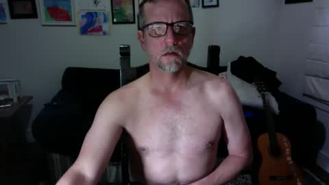 whicks358902 online show from 12-05-25, 06:33