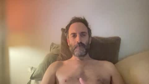 Snapshot of whiskylovexxx chatting on 10-31-25, 03:57 WhiskyLove online show from 10-31-25, 03:57