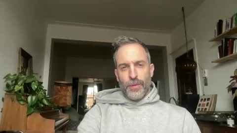 Snapshot of whiskylovexxx chatting on 11-10-25, 06:40 WhiskyLove online show from 11-10-25, 06:40