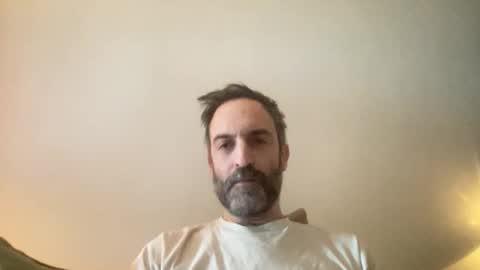 Snapshot of whiskylovexxx chatting on 12-18-25, 08:26 WhiskyLove online show from 12-18-25, 08:26