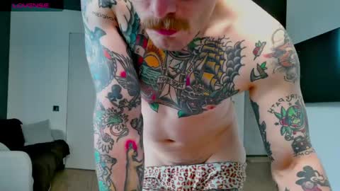 Snapshot of white_king999 chatting on 06-04-26, 12:33 Max online show from 06-04-26, 12:33