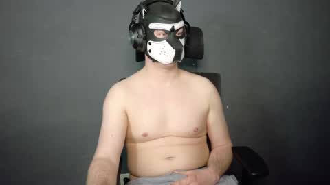 white_pup online show from 02-26-26, 05:45