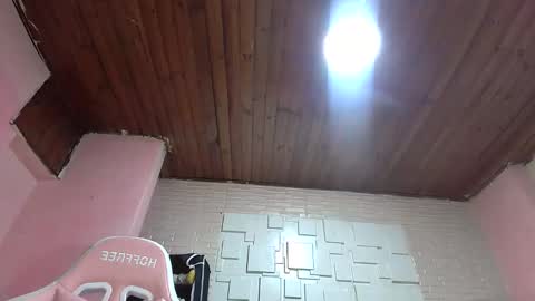 white_sexy_ online show from 03-05-25, 10:21