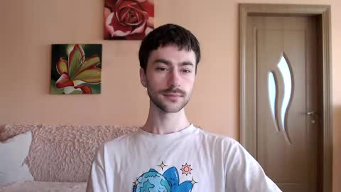 Snapshot of white_sport chatting on 05-23-26, 11:36 Tom online show from 05-23-26, 11:36