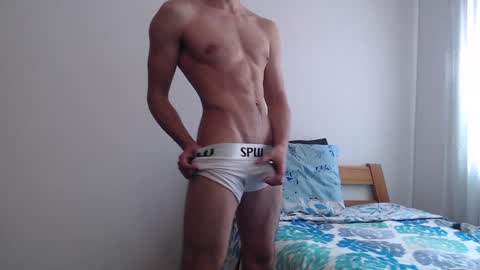 Whiteboymask online show from 02-06-25, 06:13