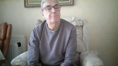 Snapshot of whitebriefs009 chatting on 09-22-25, 03:14 whitebriefs009 online show from 09-22-25, 03:14