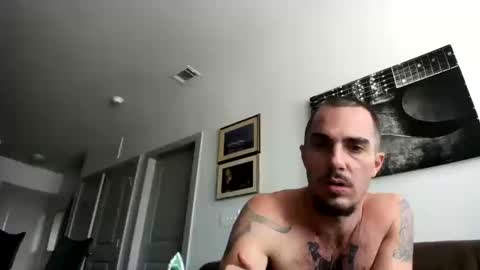 just  str8 stud nut  1000 online show from 10-20-25, 05:02
