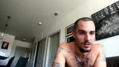 just  str8 stud nut  1000 online show from 10-21-25, 07:03
