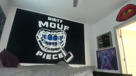 just  str8 stud nut  1000 online show from 02-11-26, 09:31