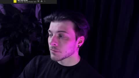 Snapshot of whiteegrimm chatting on 05-03-26, 10:16 Gus online show from 05-03-26, 10:16