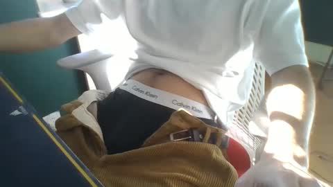 Snapshot of whiteeuropaboy chatting on 02-28-25, 02:20 whiteeuropaboy online show from 02-28-25, 02:20