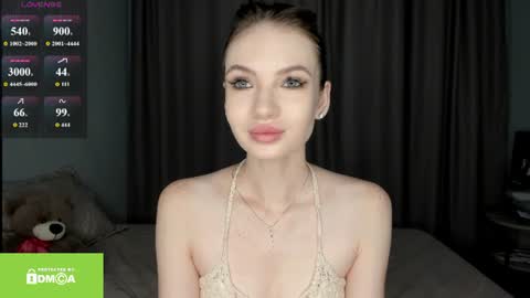 whitelillian online show from 07-28-26, 05:14
