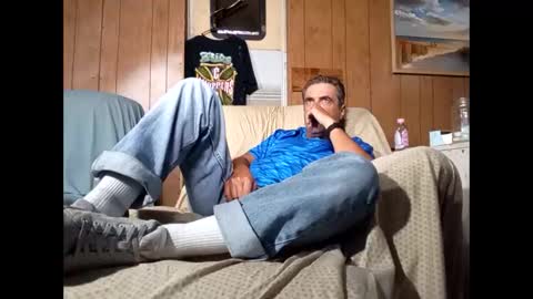 Snapshot of whitelion67 chatting on 09-29-25, 07:08 whitelion67 online show from 09-29-25, 07:08