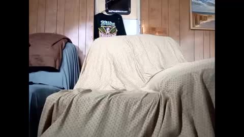 Snapshot of whitelion67 chatting on 11-02-25, 01:24 whitelion67 online show from 11-02-25, 01:24