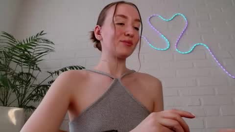 You wont find me here on Saturdays and Sundays  online show from 04-14-26, 01:17