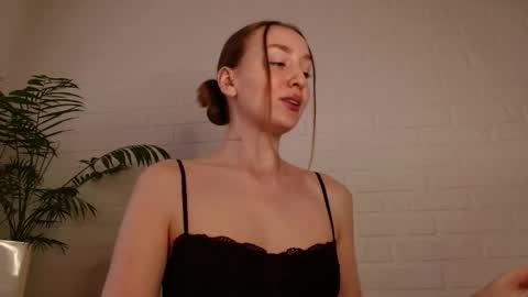 Snapshot of whiteprincessluna chatting on 05-28-26, 12:35 You wont find me here on Saturdays and Sundays online show from 05-28-26, 12:35