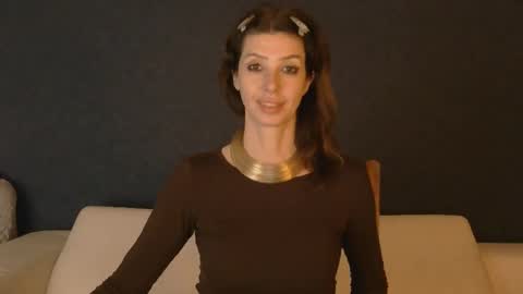 White Queen online show from 09-13-25, 06:51