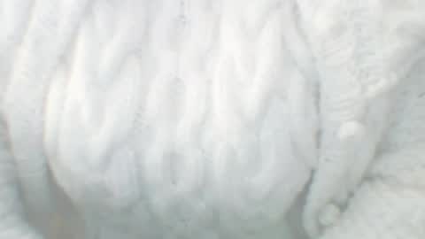 Snapshot of whitesweater chatting on 01-06-25, 07:09 whitesweater online show from 01-06-25, 07:09