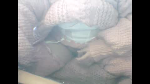 Snapshot of whitesweater chatting on 02-12-25, 10:14 whitesweater online show from 02-12-25, 10:14