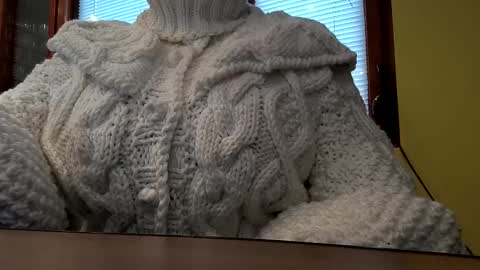 Snapshot of whitesweater chatting on 10-08-25, 07:06 whitesweater online show from 10-08-25, 07:06