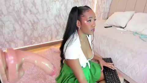 Snapshot of whitneyyfox chatting on 06-15-26, 02:58 whitneyyfox online show from 06-15-26, 02:58