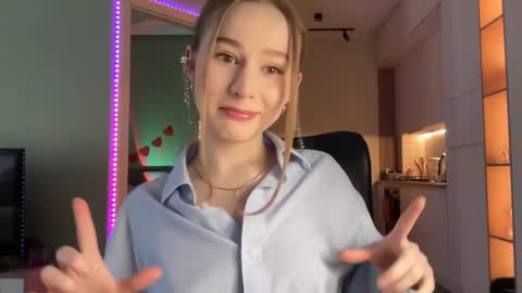 Alisa online show from 12-14-24, 06:46