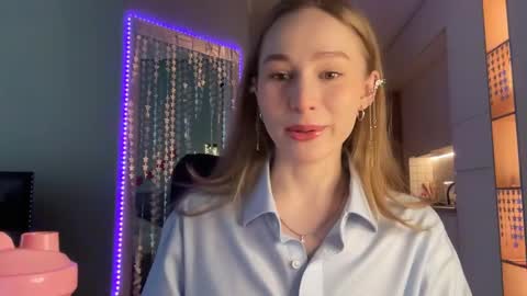 Alisa online show from 12-28-24, 06:28