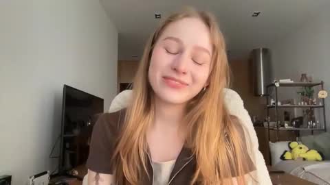 Alisa online show from 09-24-25, 06:50