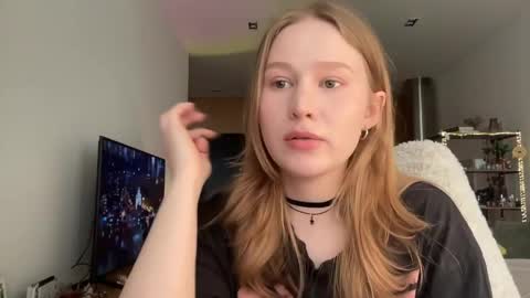 Alisa online show from 04-09-26, 07:25