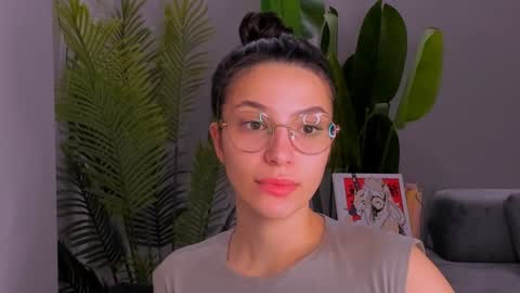 whoislulu online show from 12-31-24, 01:57