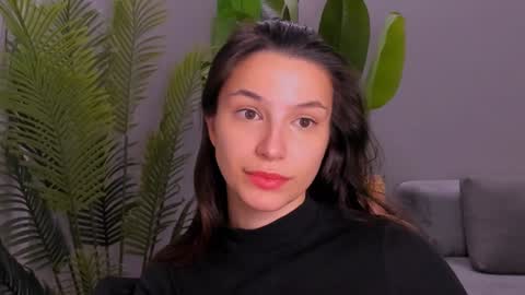 whoislulu online show from 01-03-25, 05:31