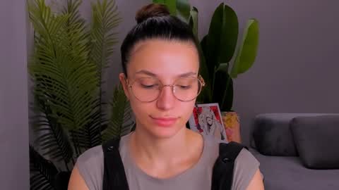 whoislulu online show from 01-17-25, 07:27