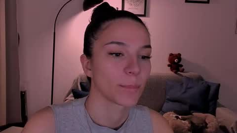 whoislulu online show from 12-04-25, 01:48